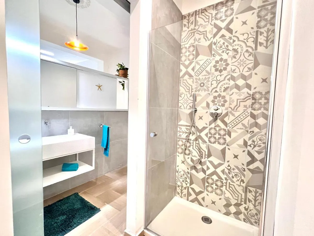 Villa Di Nera Apartments Palermo 0*,  Italy